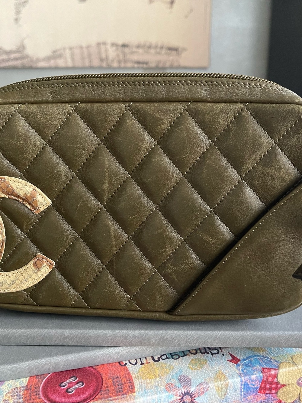 CHANEL Cambon Pochette shoulder bag Python CC detailing Olive Green bag